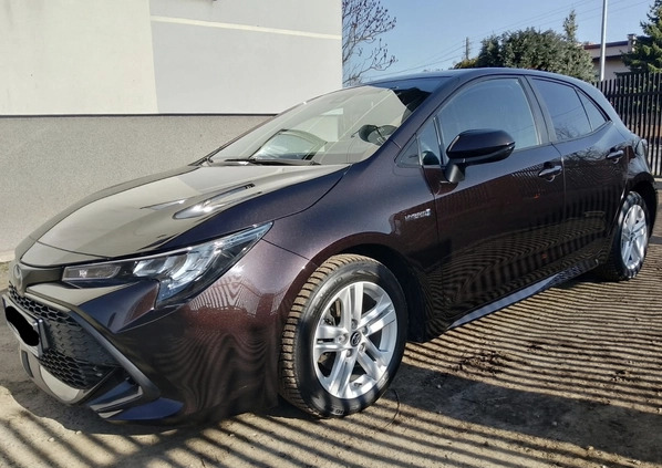 Toyota Corolla cena 73000 przebieg: 73000, rok produkcji 2019 z Radom małe 191